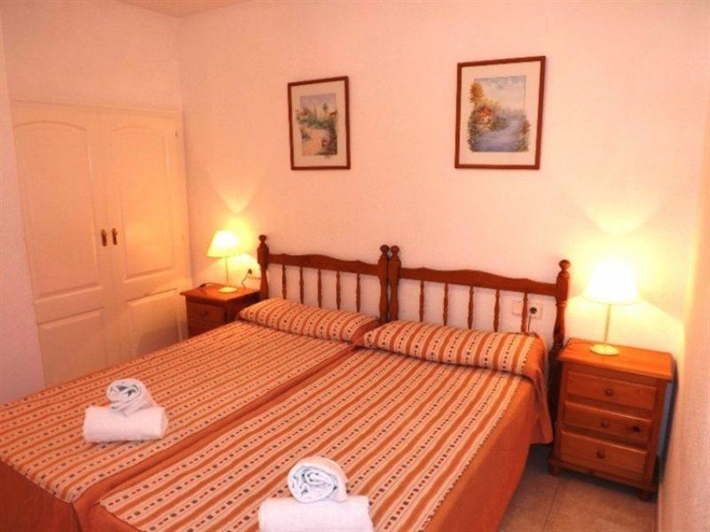 Apartamentos Zafiro Unitursa Calpe Bagian luar foto