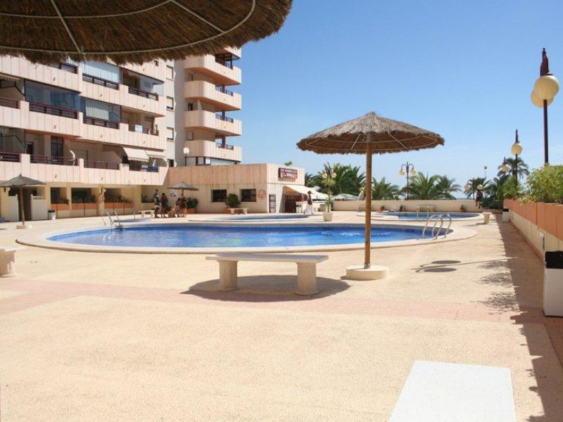 Apartamentos Zafiro Unitursa Calpe Bagian luar foto